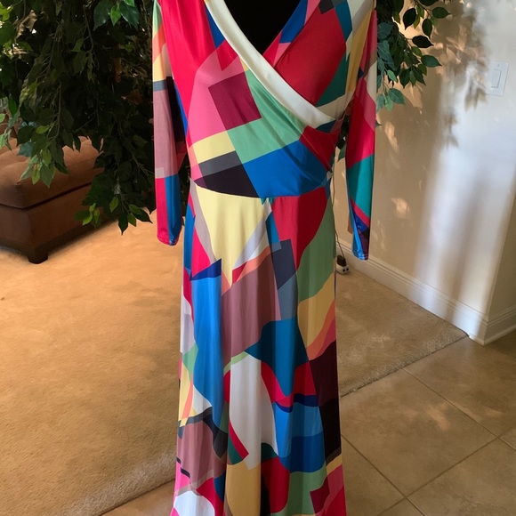 New Maxi Dress - NWOT🌹 - Picture 3 of 7